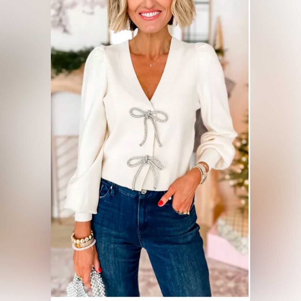 Bow knot front Sweater